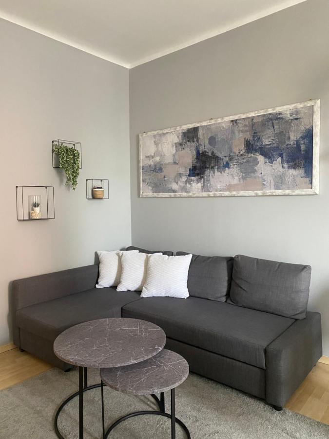 Chic Design Flat Milan - City Center & Balcony — Photos 3